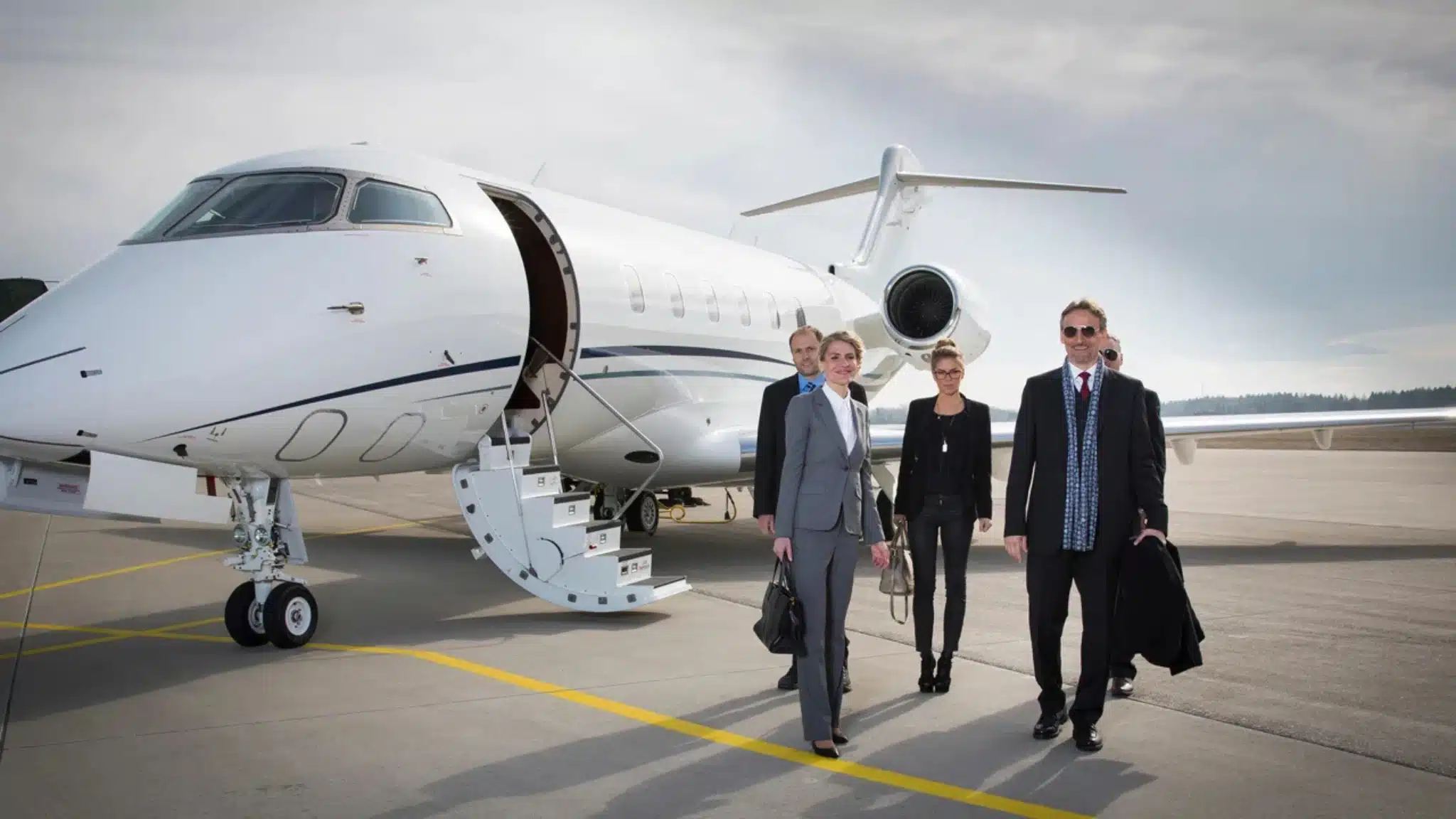 an image showing Private Jet Broker in the Aviation Industry
