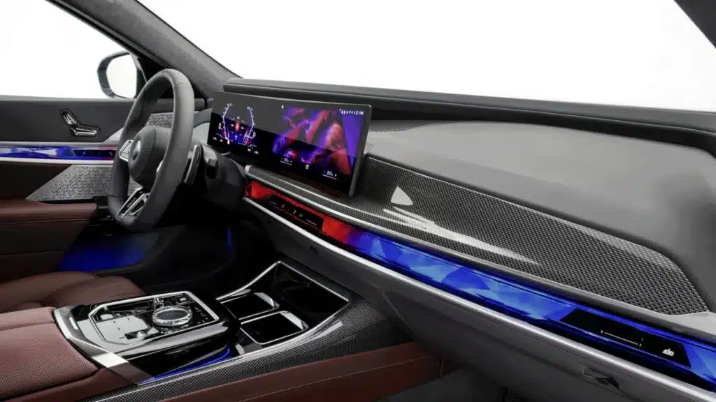 an image about bmwi7 interior