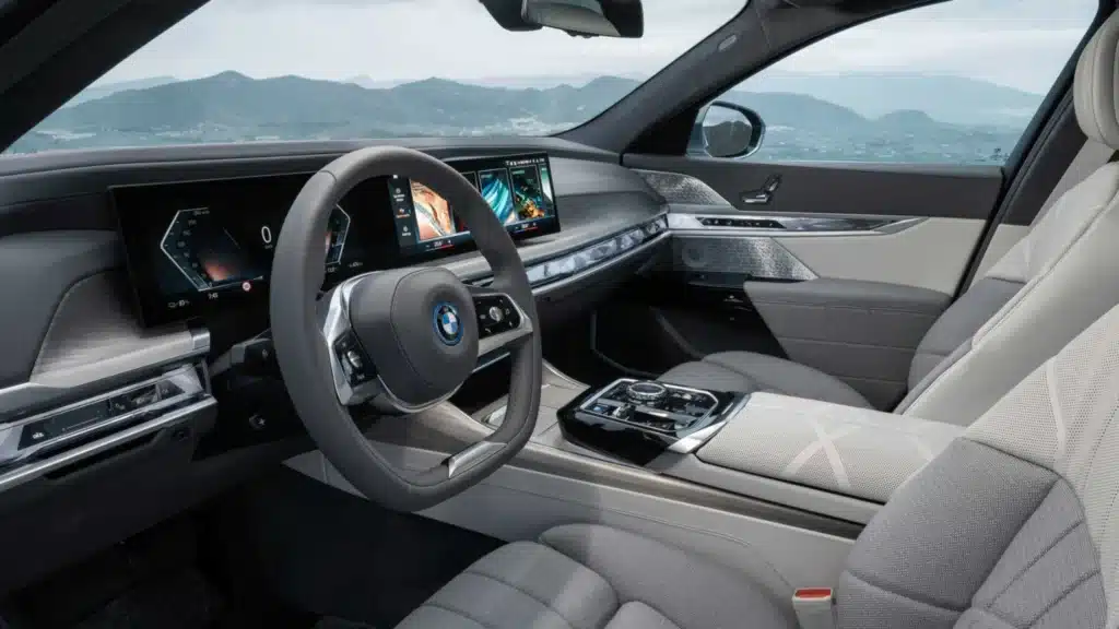 an image about bmwi7 interior