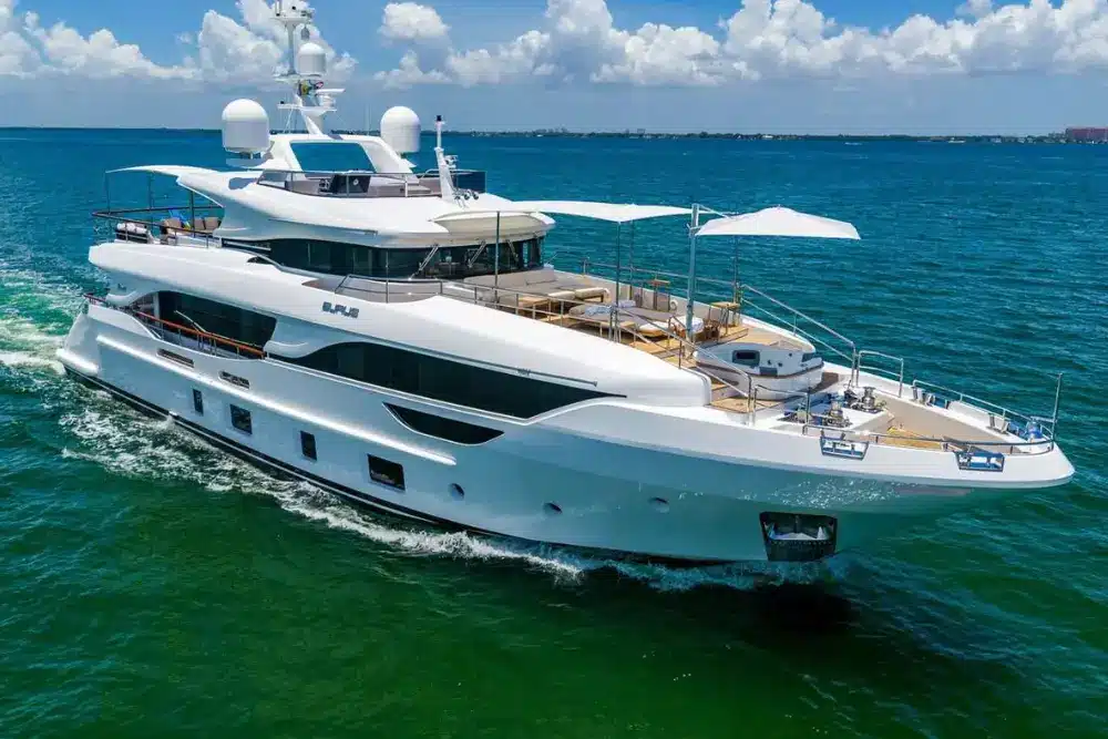 Benetti 145 yacht cruising