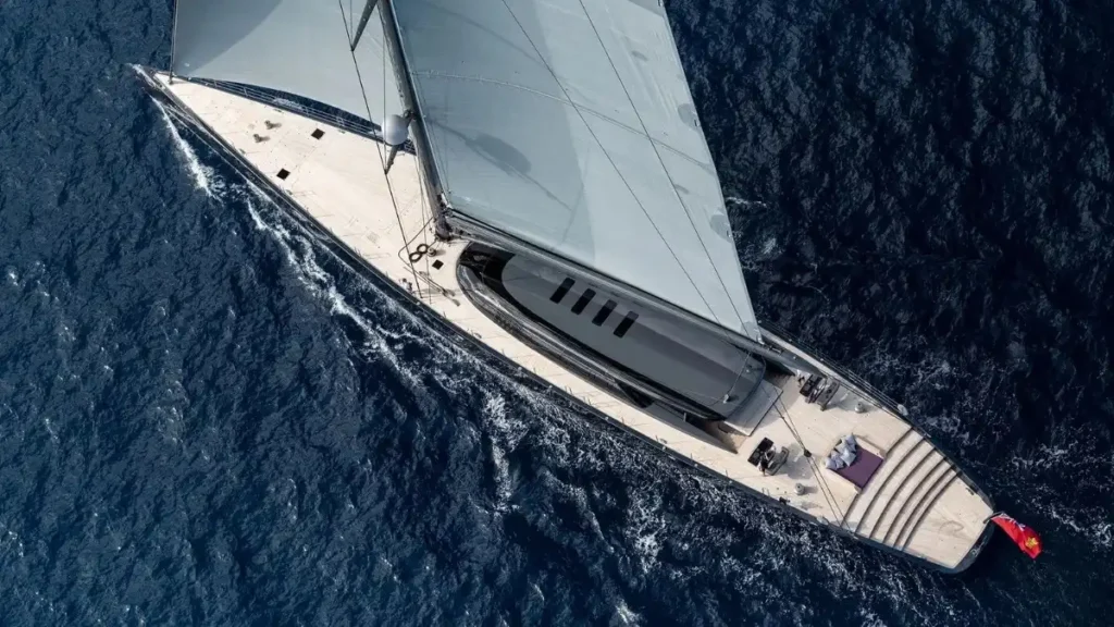 Royal Huisman Yacht sailing