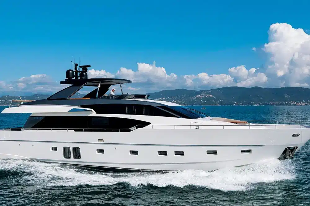 Sanlorenzo SL86 luxury yacht