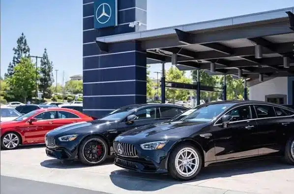 Mercedes-Benz Logo and Luxury Image