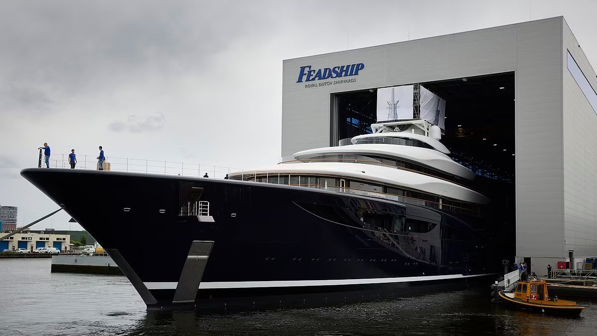hydrogen fuel cell yacht