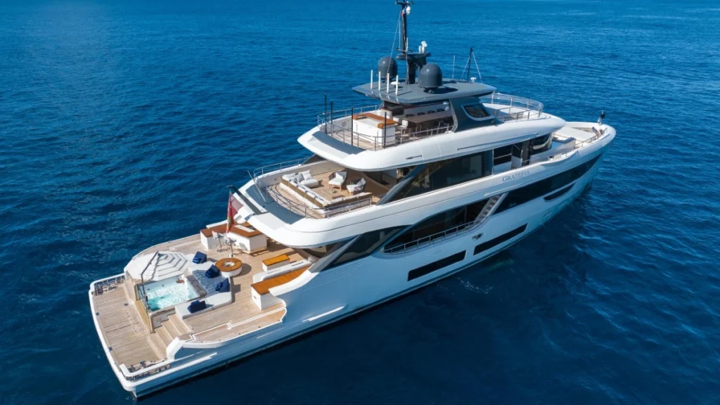 benetti oasis 40m review