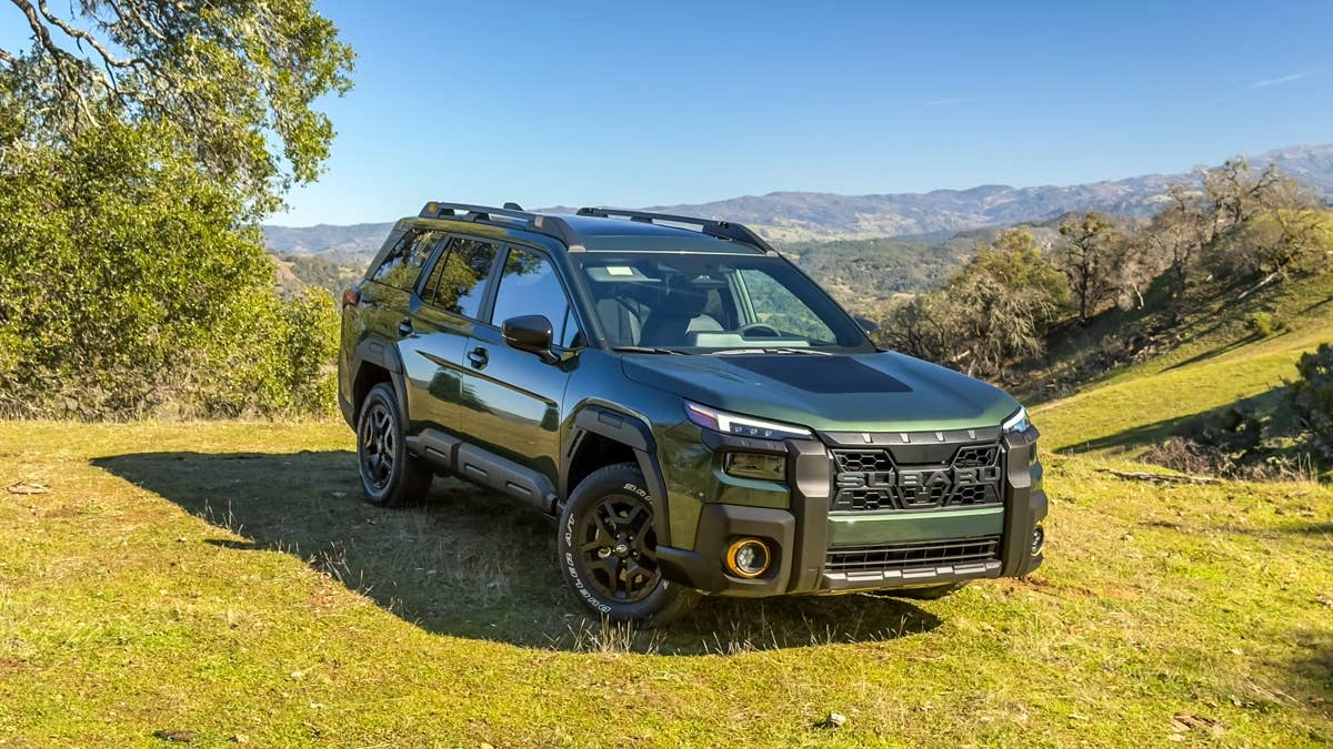 best off road luxury suv 2026