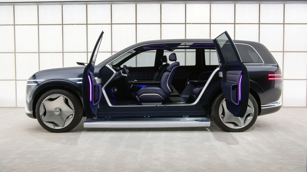 genesis gv90