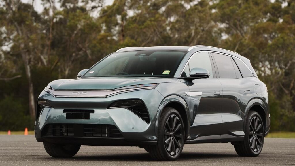 best hybrid suv 2026