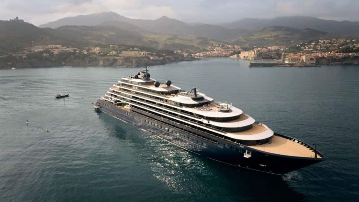 ritz carlton yacht collection
