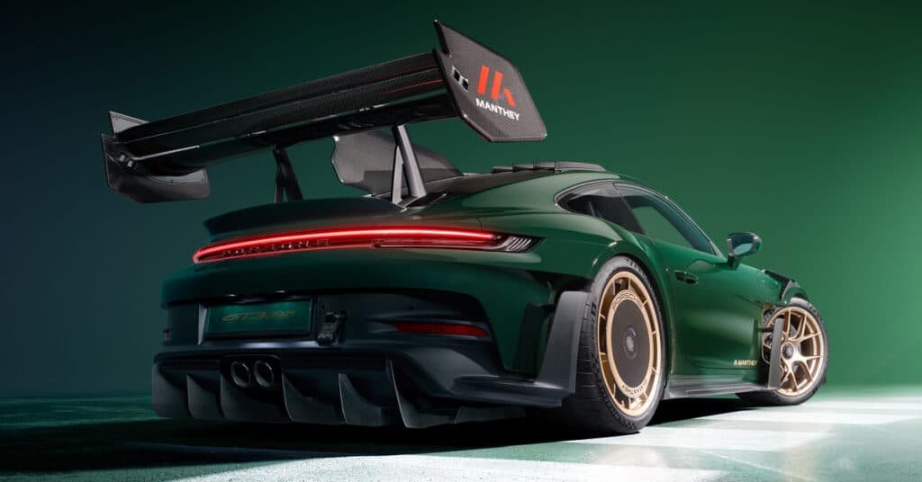 Porsche 911 GT3 RS Manthey Kit