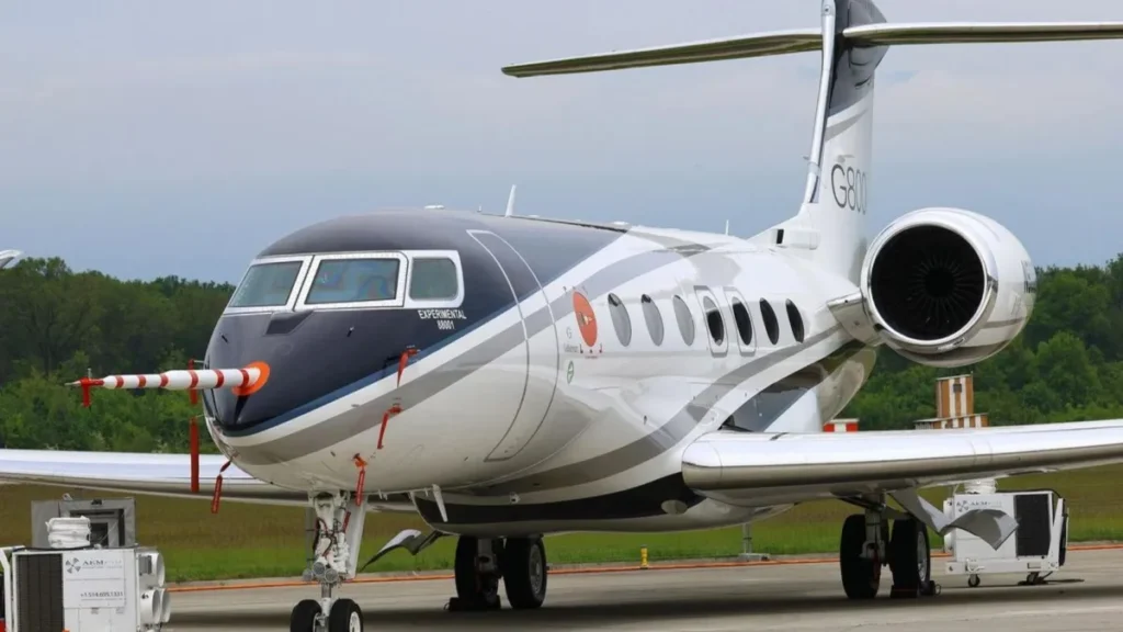 gulfstream g800 vs falcon 10x