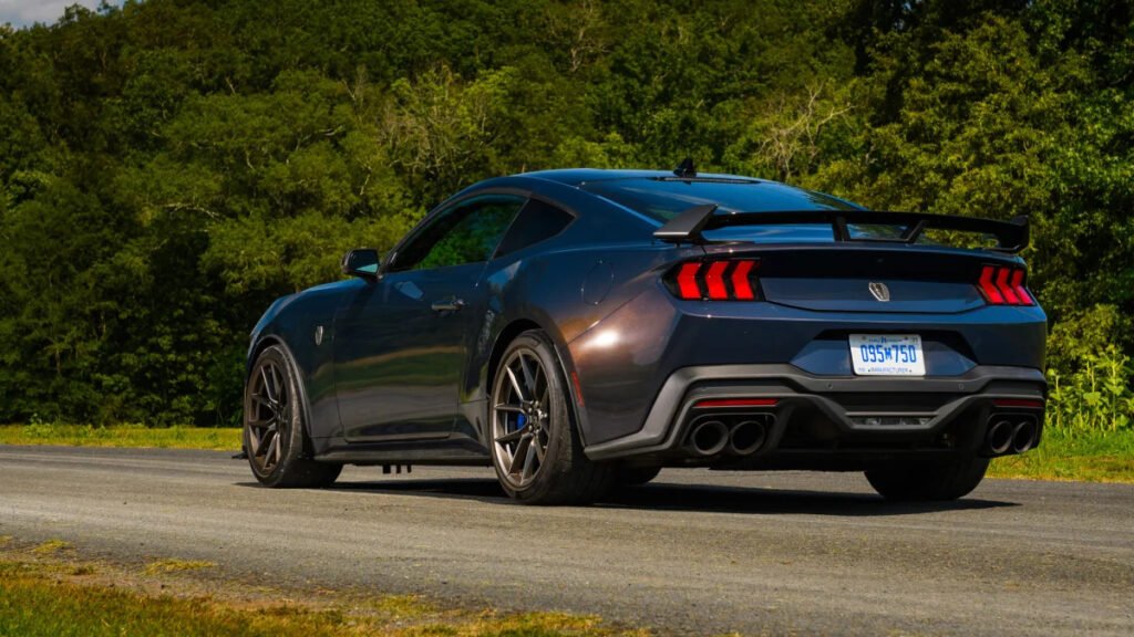 ford mustang dark horse review