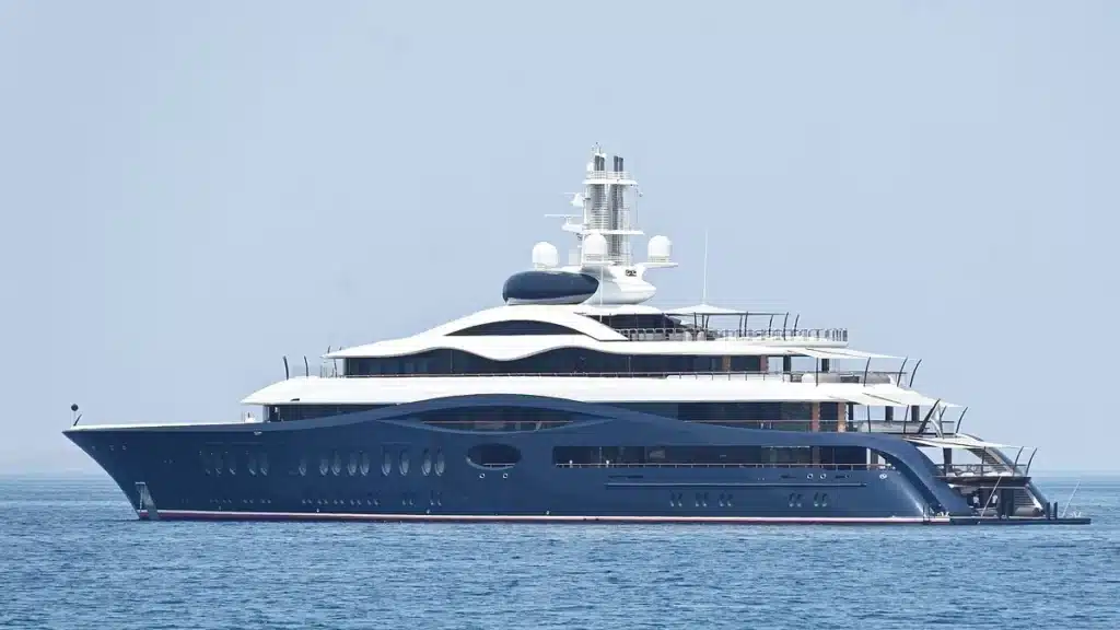 zuckerberg superyachts norway heliskiing