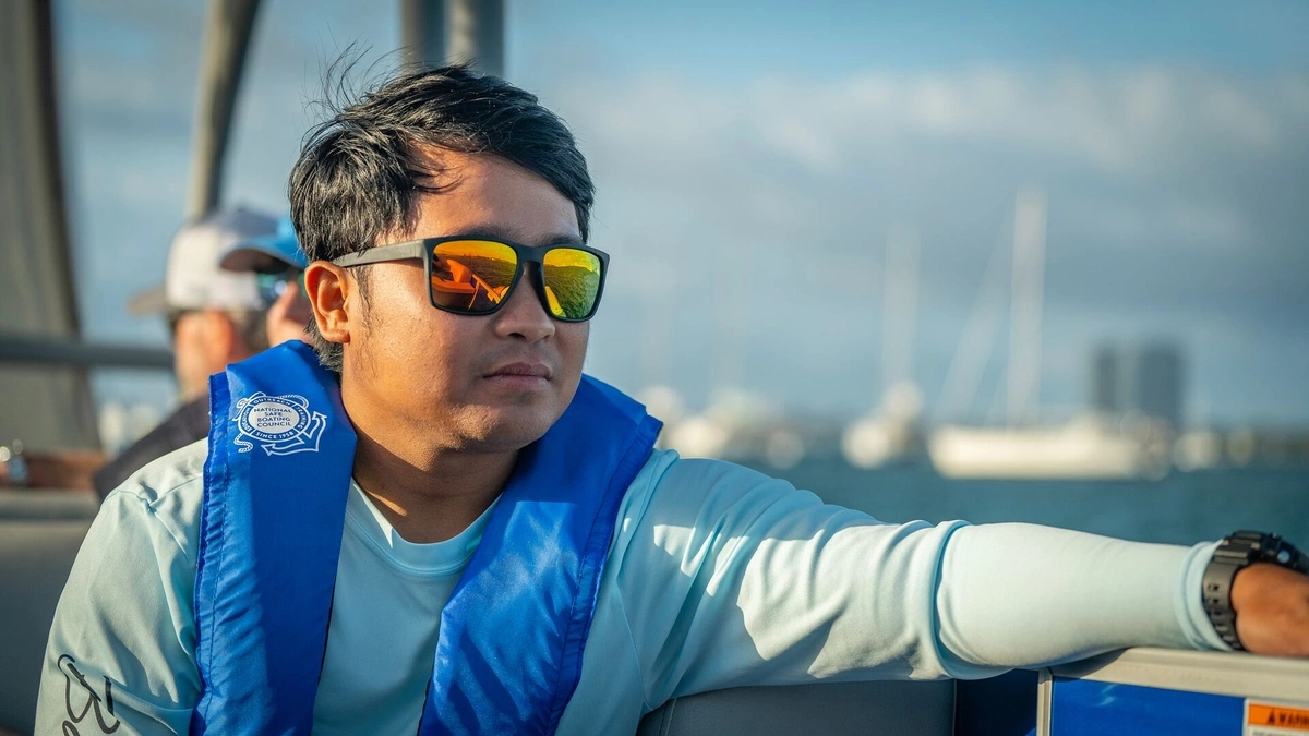 life jacket boat