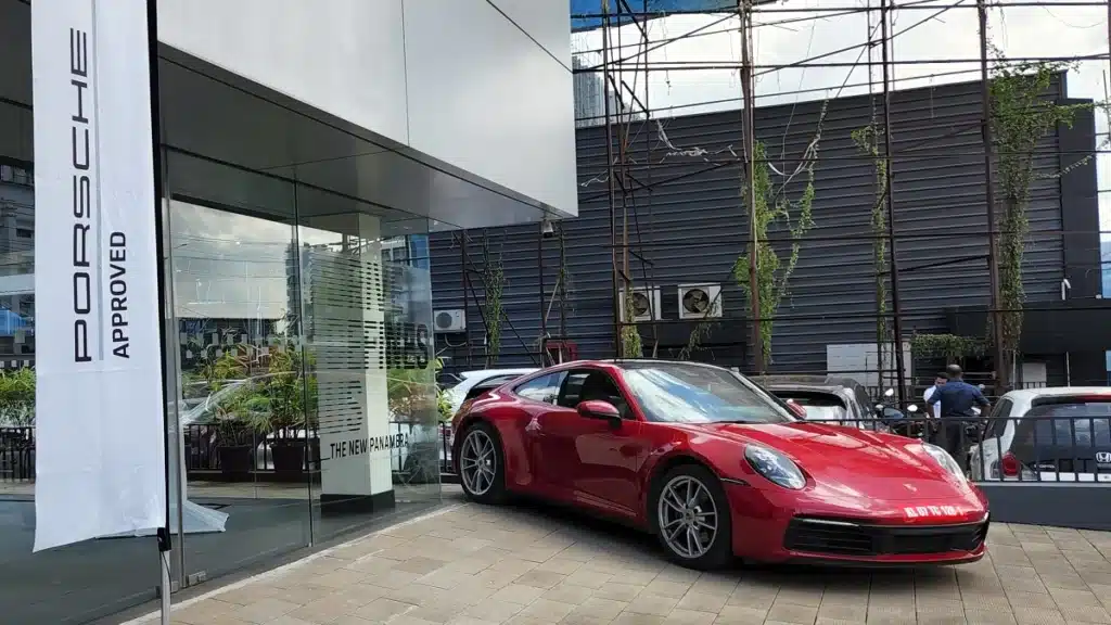 pre owned luxury cars