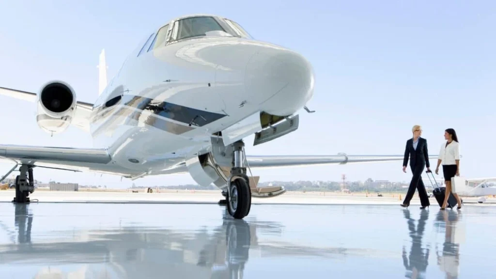 private jet broker