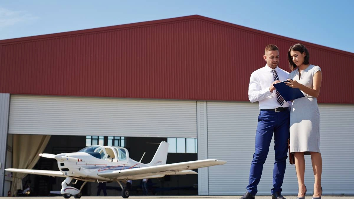 private jet broker