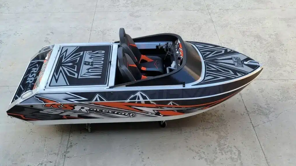 mini boat