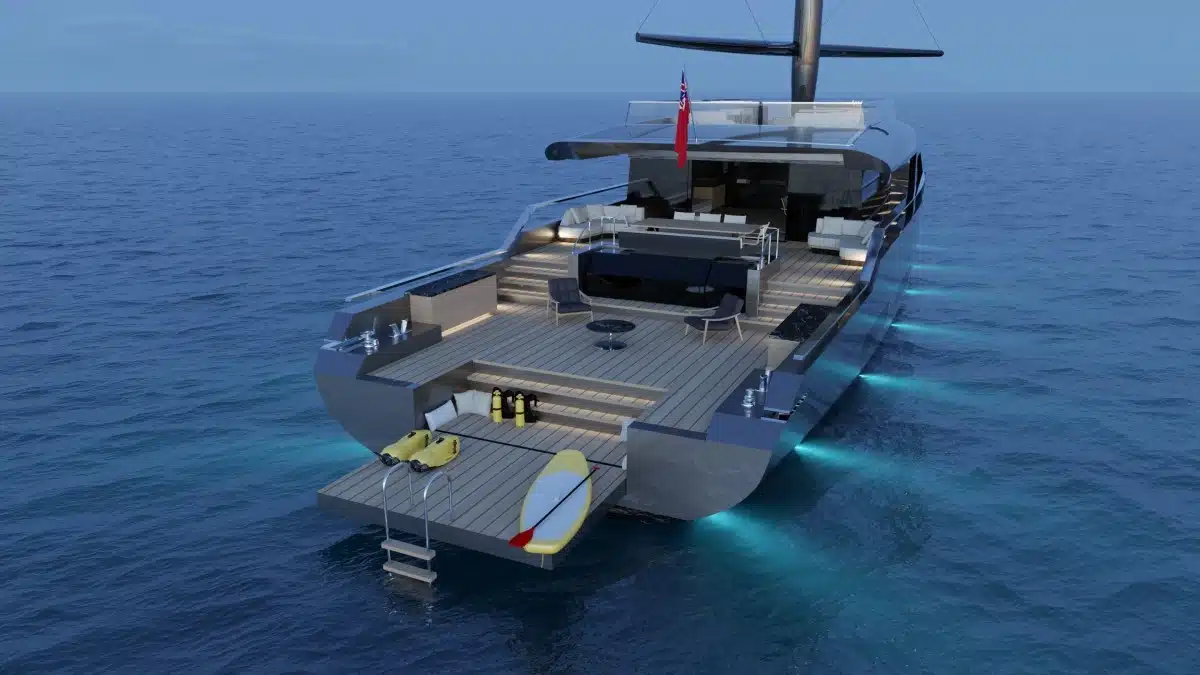 mini yacht