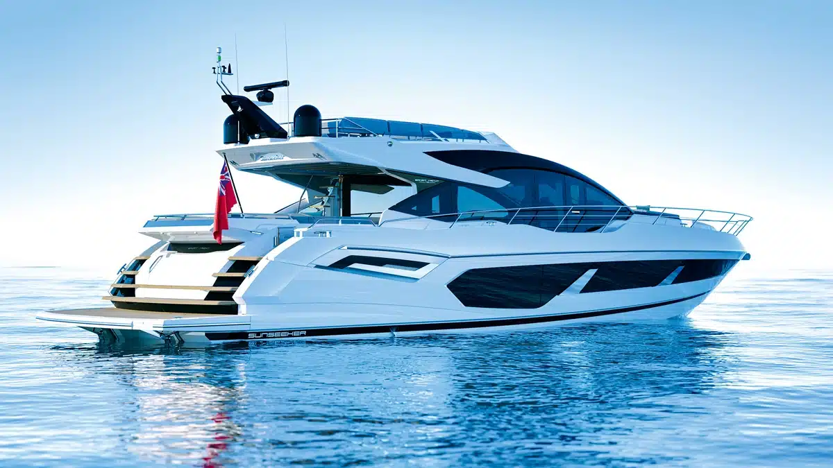 sport yacht
