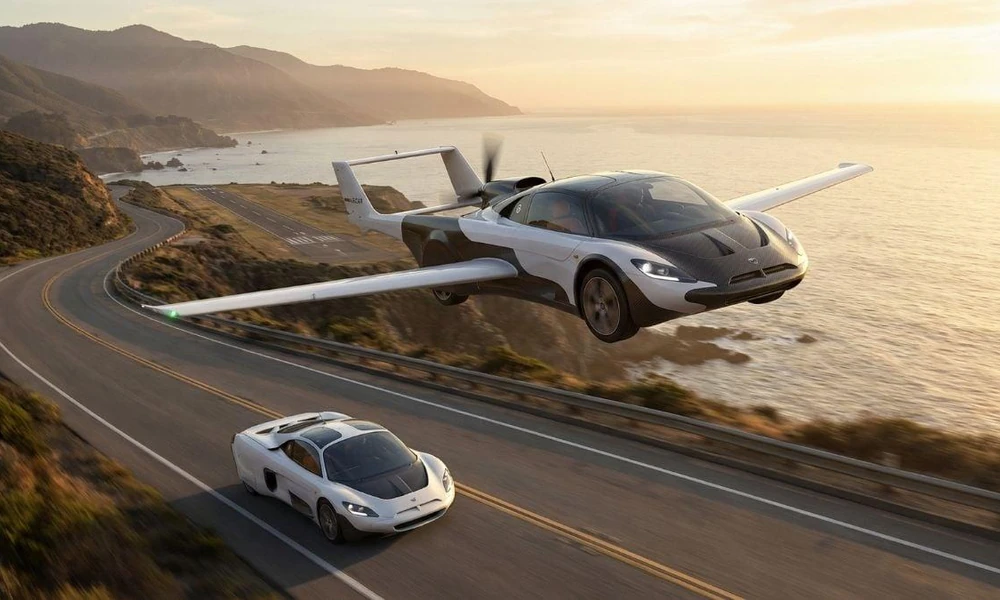 Roadable flying car with wings designed for flight